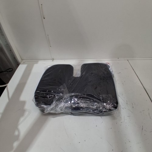 FORTEM MEMORY FOAM PILLOW SEAT CUSHION WITH REMOVABLE WASHABLE COVER - BLACK/GREY image 4