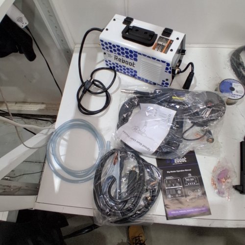 REBOOT MIG WELDER - GASLESS FLUX CORE WELDING MACHINE - DUAL VOLTAGE 110V/220V OR 120/240V- BLUE/WHITE/BLACK (MODEL:RBM2000) image 4