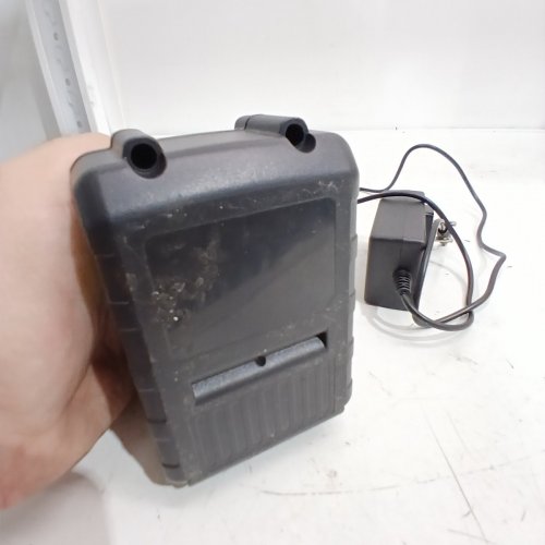 2PC LITHIUM-ION BATTERY AND CHARGER - 21 V 3.0 AH - BLACK / GREEN image 5