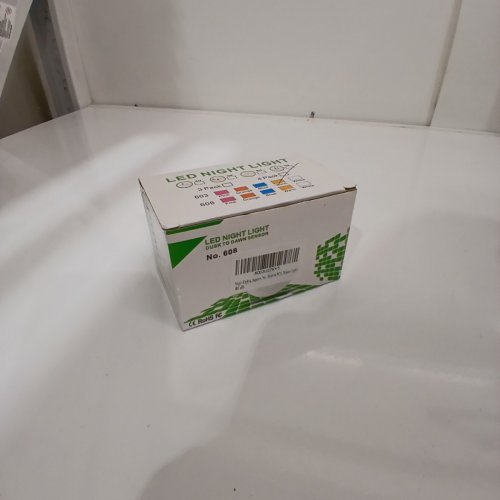 4PK PLUG IN LED DUSK TO DAWN NIGHT LIGHTS - 0.5W - WARM WHITE - (MODEL: 603) image 3