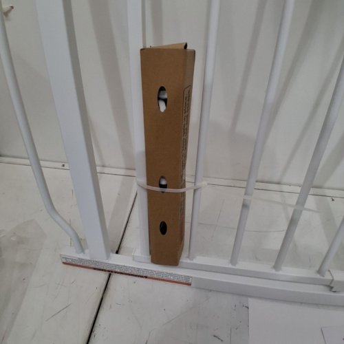 ALLAIBB NARROW WALK THROUGH BABY GATE - AUTO CLOSE TENSION SAFETY GATE WITH PRESSURE MOUNT - WHITE - 24-29" image 3