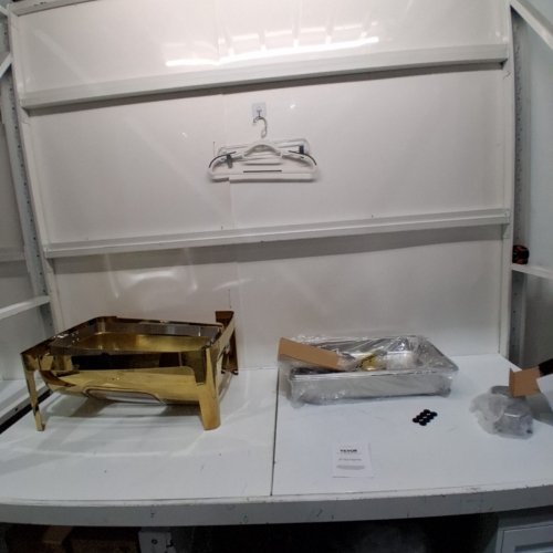 ELEGANT STAINMLESS STEEL RECTANGULAR CHAFING BUFFET DISH - 8QT - GOLD/SILVER image 3