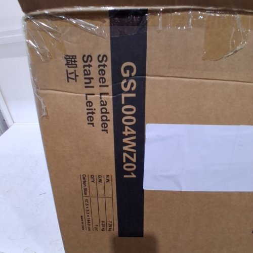 SONGMICS STEEL 4-STEP FOLDING LADDER - MAX 330LBS - SILVER AND BLACK (MODEL: GSL004WZ01) image 2