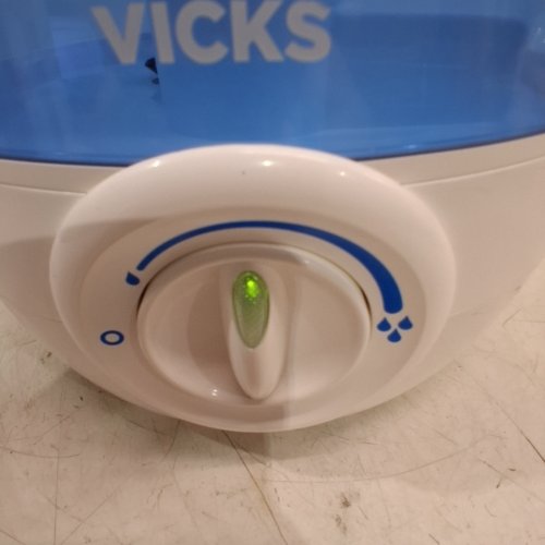 VICKS FILTER-FREE ULTRASONIC COOL MIST HUMIDIFIER WITH VARIABLE OUTPUT CONTROL AND AUTO SHUT-OFF - 4.5L - WHITE/BLUE (MODEL: V4600CANAM) image 2
