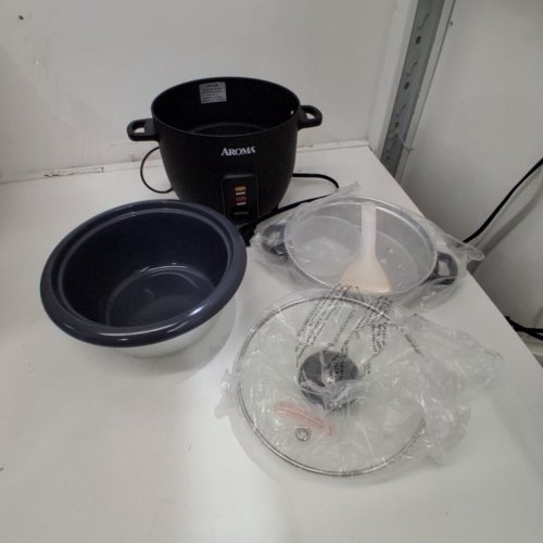 AROMA RICE COOKER AND FOOD STEAMER - 6CUP - (MODEL:ARC-743-1NGB) image 3