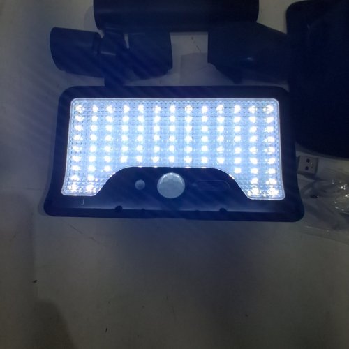 ASLIDECOR OUTDOOR CLIP-ON LED SOLAR LIGHT - 600LM - BLACK image 2