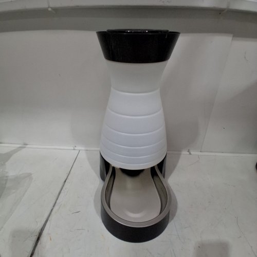 PETSAFE HEALTHY PET WATER STATION GRAVITY DOG AND WATER SYSTEM MEDIUM 128 OZ image 2