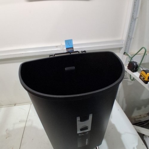 SIMPLEHUMAN PLASTIC SEMI-ROUND STEP-ON TRASH CAN - 50L - GREY image 3