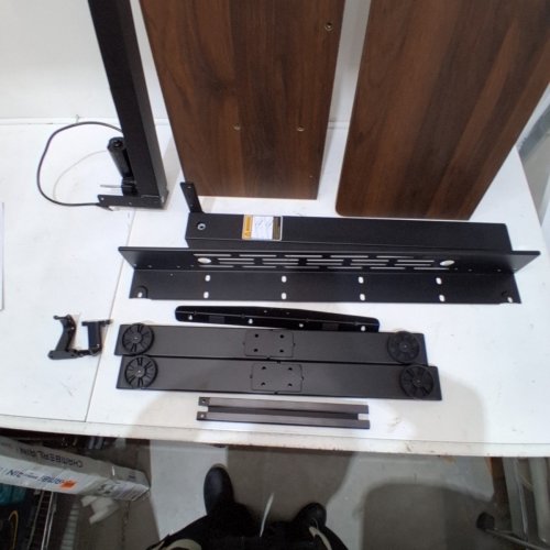 FEZIBO ELECTRIC ADJUSTABLE HEIGHT STANDING DESK WITH MEMORY PRESETS - 40" X 24" - WALNUT BROWN (MODEL: S35) image 3