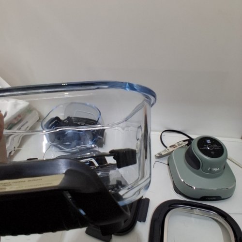 NINJA CRISPI PORTABLE GLASS AIR FRYER COOKING SYSTEM - 4QT AND 6-CUPS - SAGE (MODEL: FN101CGN) image 5
