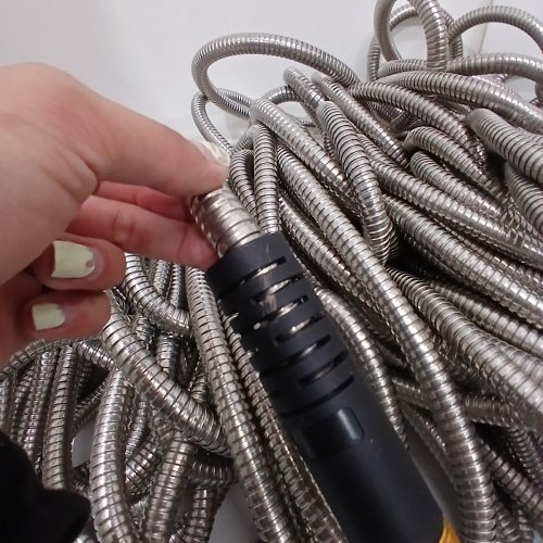 VEVOR METAL GARDEN HOSE - 150FT - SILVER/ORANGE (MODEL: FHSS-01) image 4