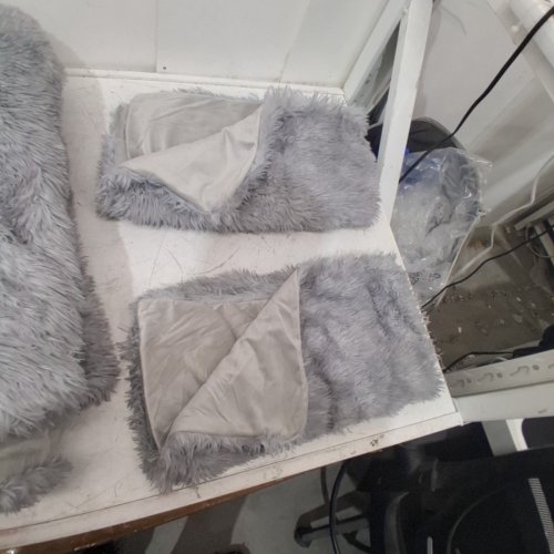 3PC CEDAR CREEK PLUSH BEDDING SET - KING - GRAY (MODEL: CS6648GYKG-1700) image 5