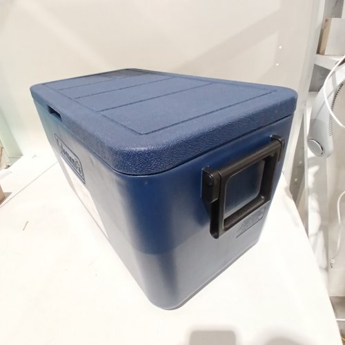 COLEMAN CHILLER SERIES TEMPLOCK INSULATED PORTABLE COOLER WITH HANDLES - 48QT - NAVY (MODEL: 2226955) image 4