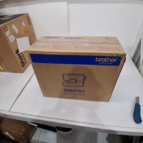 BROTHER LIGHTWEIGHT FULL-FEATURED ELECTRIC SEWING MACHINE - WHITE (MODEL: XM2701) image 4