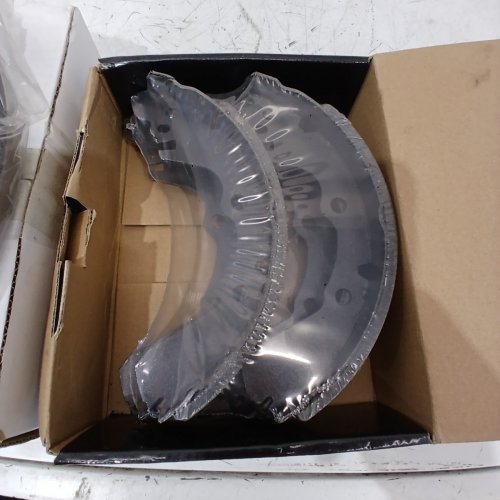 4PC CMX REAR BRAKE DRUMS AND TOP QUALITY DRUM SHOES - SILVER (MODEL: 8-9623 / NB-658B) image 5