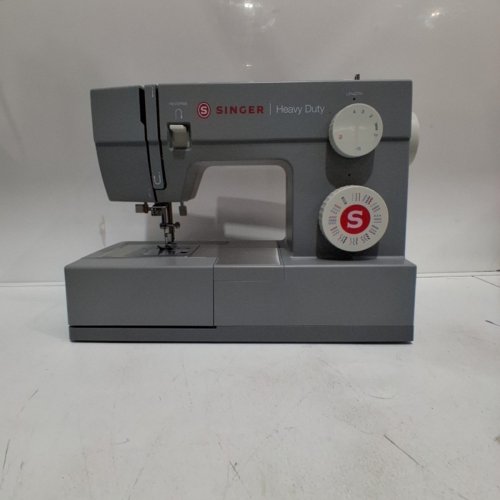 SINGER HEAVY DUTY SEWING MACHINE WITH 11 BUILT-IN STICHES - GREY (MODEL: HD4411) image 3