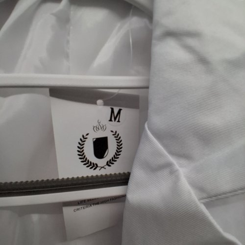 MEN'S SINGLE BUTTON BLAZER WITH NOTCH LEPEL - MEDIUM - WHITE WITH BLACK TRIM AND BUTTONS image 4