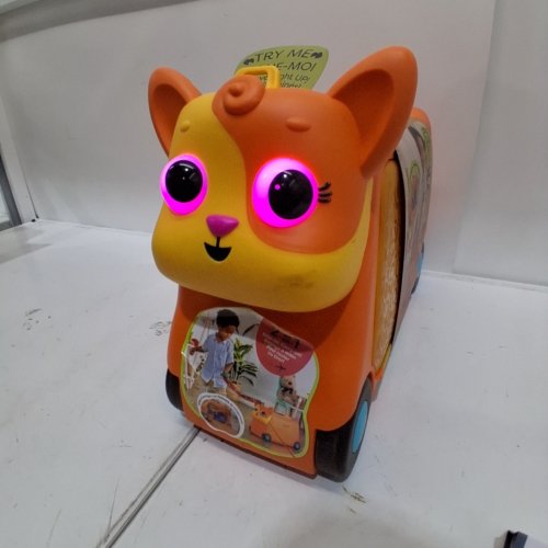 B. TOYS GOGO RIDE-ON LOLO CAT SUITCASE, KIDS LUGGAGE, STORAGE SPACE FOR TRAVEL – 2 YEARS + (MODEL: BX2299C1Z) image 2