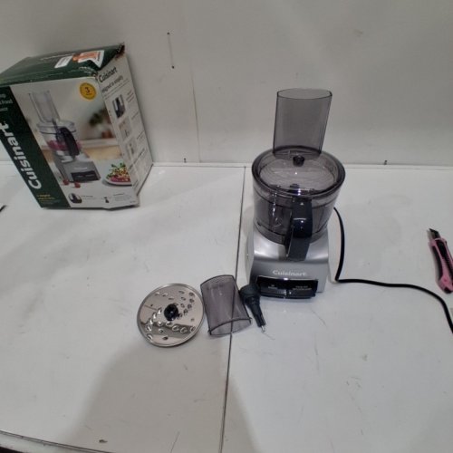 CUISINART CHOP & SHRED FOOD PROCESSOR - 5 CUP CAPACITY - SILVER (MODEL: FP-5C) image 3