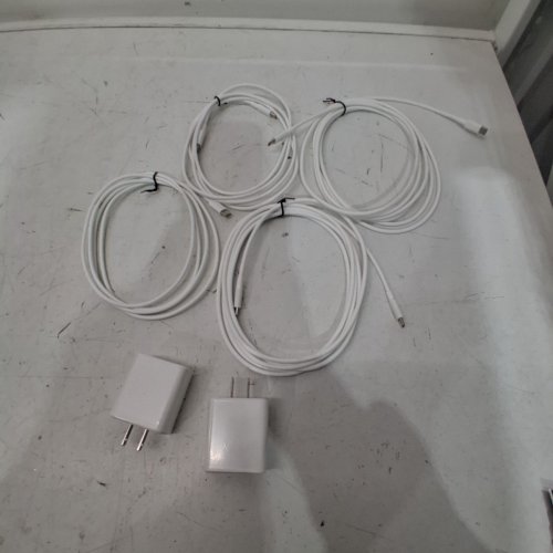 6PC 2 DUAL USB C FAST CHARGER WITH 4 USB C TO USB C CABLES - 6FT - 10FT = 45W - WHITE image 2