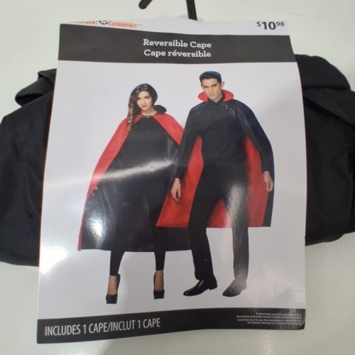 UNISEX ADULT WAY TO CELEBRATE REVERSIBLE CAPE - OSFM 48" X 25" - BLACK / RED (ITEM: 18178) image 3