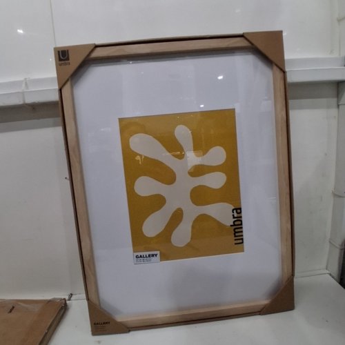 UMBRA PICTURE FRAME - 18" X 24" / 11" X 14" - NATURAL WOOD image 3
