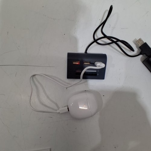 VIVITAR MULTI-PORT USB HUB - BLACK image 3
