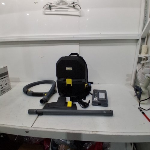 KARCHER BATTERY-POWERED VACUUM CLEANER BACK PACK - 3 LITER CAP. - 36V - BLACK - (MODEL: BVL 3/1 ) image 2
