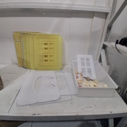 NFNOYP MODULAR PET CAT ENCLOSURE PANELS AND ACCESSORIES - 41" X 18" X 28" - WHITE/YELLOW (MODEL: RYPET001) image 4