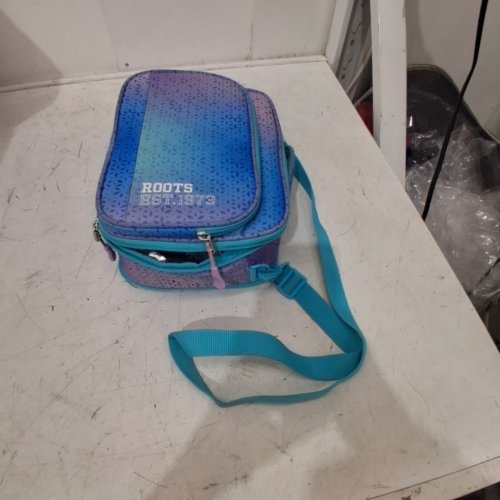 ROOTS EXPANDABLE AND INSULATED LUNCH BOX WITH STRAP - 9L - MULTICOLOR (MODEL: RTS7058-000 MULTI) image 2