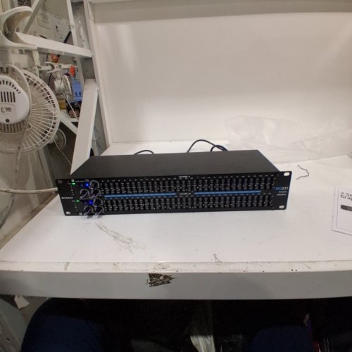 MICNAUX 31-BAND GRAPHIC EQUALIZER - BLACK (MODEL: MQ231) image 4