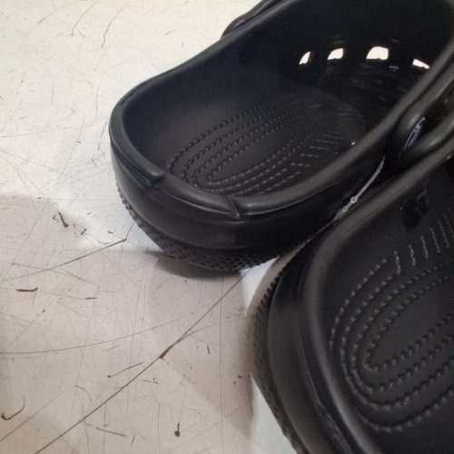 UNISEX CROCS CLASSIC CLOG - MENS 7 WOMENS 9 - BLACK image 3