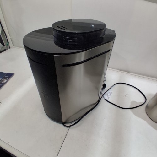 DELONGHI TRUEBREW 2-IN-1 SINGLE SERVE & DRIP COFFEE MAKER WITH BUILT-IN GRINDER - 5 CUP THERMAL CARAFE - BLACK/STAINLESS STEEL (MODEL: CAM51035M) image 9