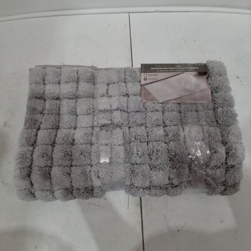 MINERAL SPRING PLUSH GRID BATH MAT - 2FT X 3FT - GREY (MODEL: 1796299) image 3