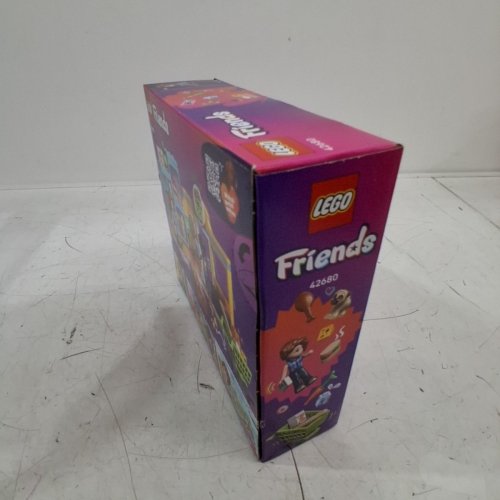 176PC LEGO FRIENDS HEARTLAKE CITY CONVENIENCE STORE (MODEL: 42680) image 3