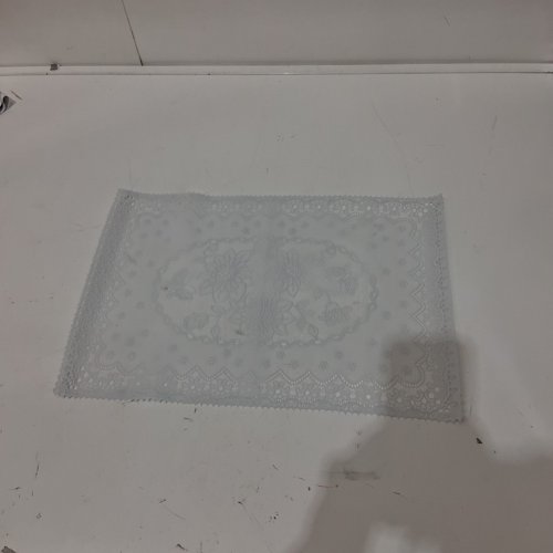 PLASTIC TABLE COVER - PVC RECTANGULAR DESK MAT FOR DINING TABLE OR WORKTABLE - 40" X 60" - CLEAR (MODEL: F085-20T-10702030) image 4