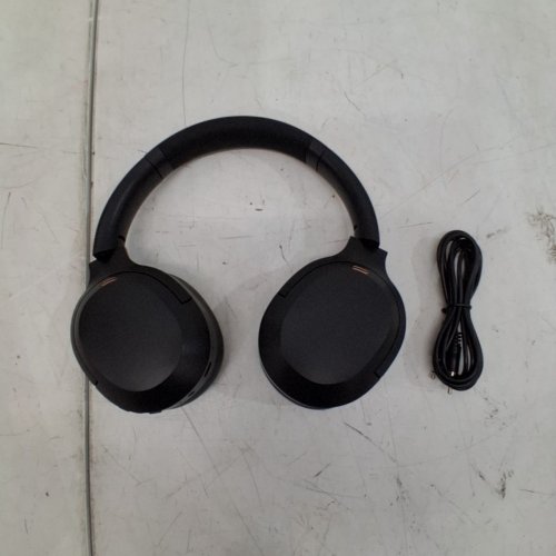 IKT WIRELESS OVER THE EAR ACTIVE NOISE CANCELING HEADPHONES - BLACK (MODEL: LE824ANC) image 3