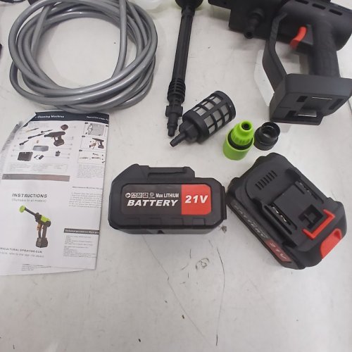 CORDLESS AGRICULTRUAL SPRAYER GUN WITH 2 BATTERIES - 21 V - GREEN AND BLACK image 5
