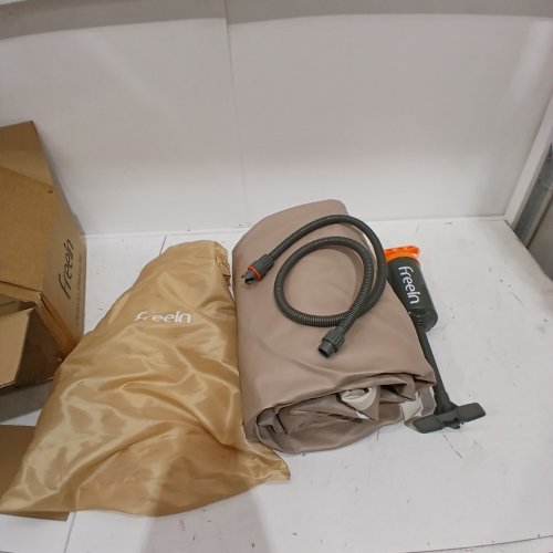 FREEIN CAMPING SLEEPING PAD WITH PUMP AND CARRY BAG - FULL SIZE - TAN (ITEM: CSP-130F10H) image 5
