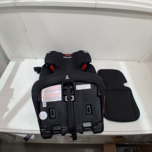 GRACO TRANZITIONS 3-IN-1 HARNESS/HIGHBACK/BACKLESS BOOSTER CAR SEAT - 100LBS MAX/CAP - PROOF/BLACK (MODEL: 2035724) image 3