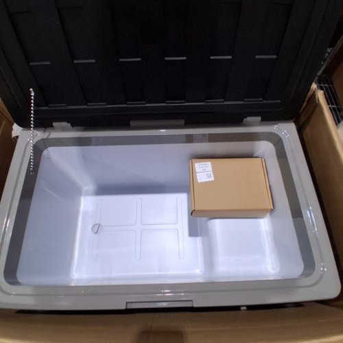 EUHOMY PORTABLE DIGITAL ELECTRIC CAR REFRIGERATOR/COOLER - 80QT - BLACK - (MODEL: U75) image 3