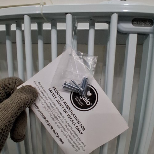 REGALO ADJUSTABLE FLEXI WIDE BABY GATE - 28"-76" - WHITE - (MODEL:1175DS) image 3