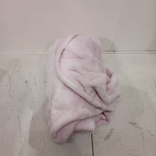 KATE SPADE PLUSH THROW BLANKET - 60" X 70" - PALE PINK (MODEL: 1859162) image 2