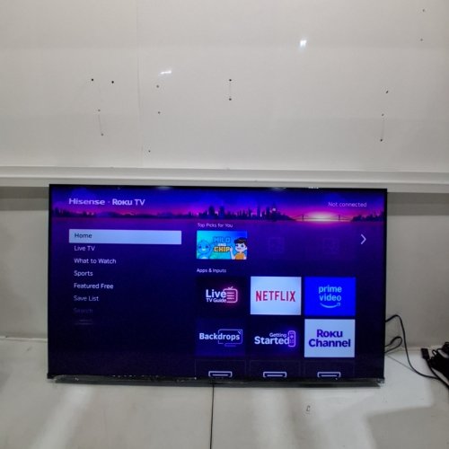 HISENSE 4K UHD HDR LRD ROKU SMART TV - 43" - BLACK (MODEL: 43R63N) image 2