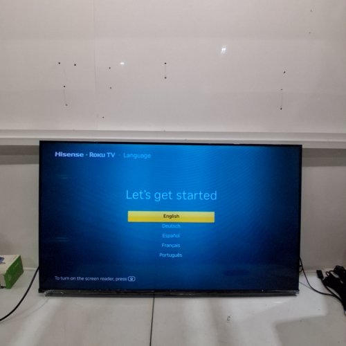 HISENSE 4K UHD HDR LRD ROKU SMART TV - 43" - BLACK (MODEL: 43R63N) image 9