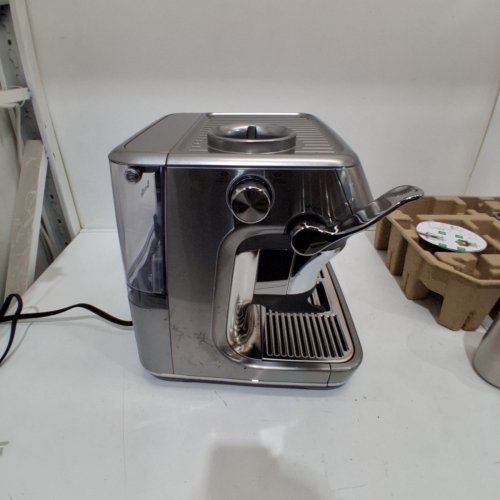 BREVILLE THE BARISTA TOUCH IMPRESS ESPRESSO MACHINE WITH BUILT-IN GRINDER & MILK FROTHER - COFFEE MAKER WITH GRINDER - BRUSHED STAINLESS STEEL (MODEL: BES881) image 8