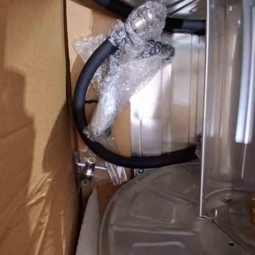 VEVOR STAINLESS STEEL WALL MOUNTED MANUAL GARDEN HOSE REEL - HOLDS 150FT 5/8" HOSE - SILVER (MODEL: ‎HL-SW-8E) image 4