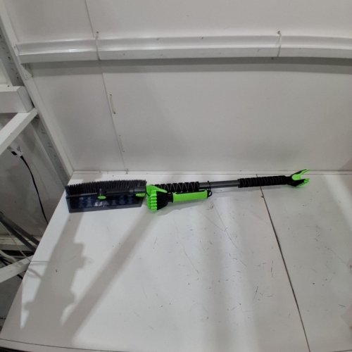 2PC POLAR XTREME SNOW BRUSH AND SCRAPER WITH RUBBER SIDE - 58" - GREEN/BLACK (MODEL:1509988) image 3