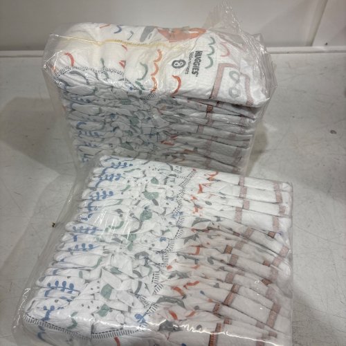 35PK HUGGIES LITTLE MOVERS BABY DIAPERS - SIZE 8 - DISNEY image 3