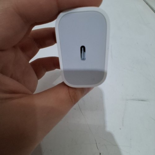 APPLE USB-C POWER CHARGING BLOCK - 20W - WHITE (MODEL: MWVV3AM/A) image 3